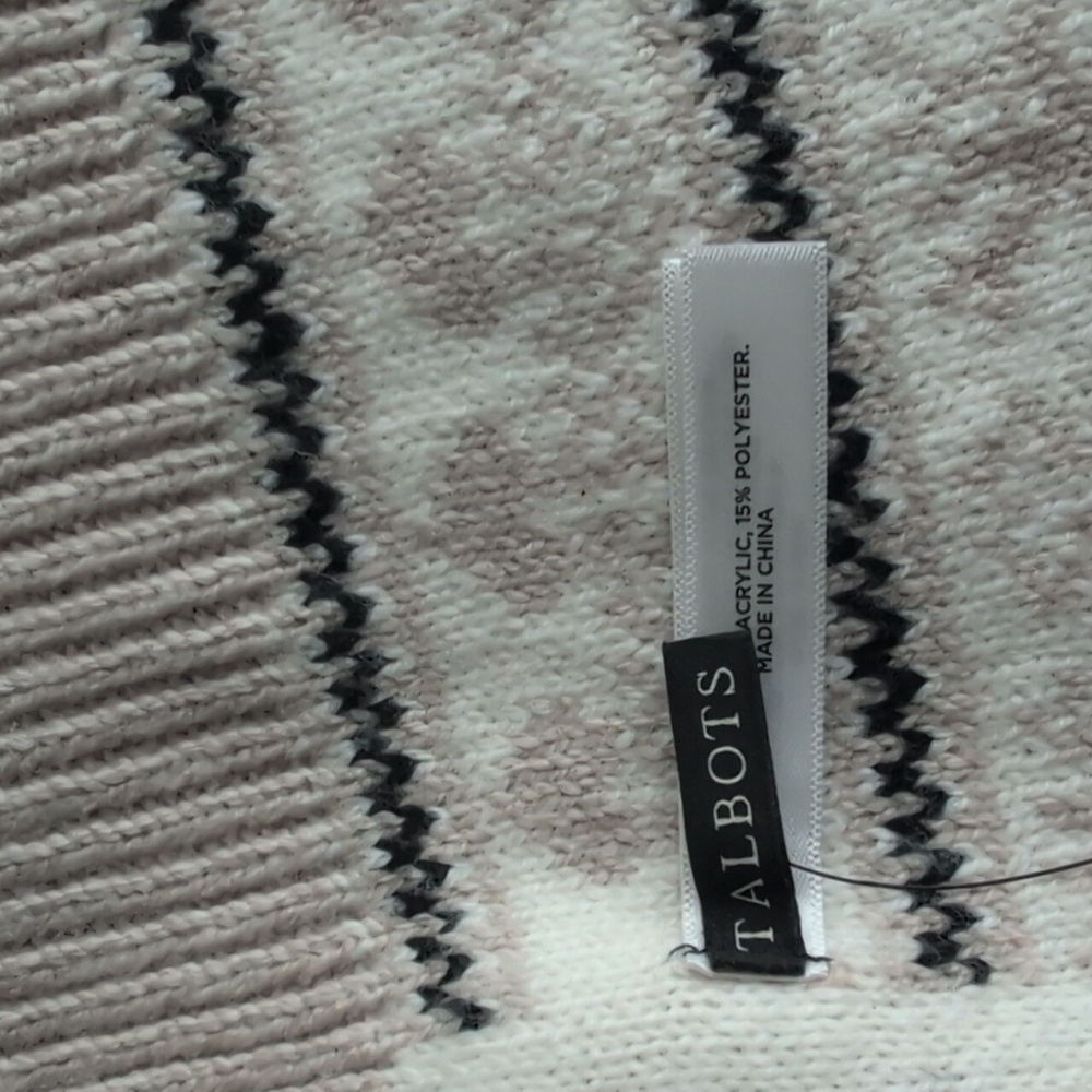 Talbots Scarf NWT ! - Picture 13 of 14